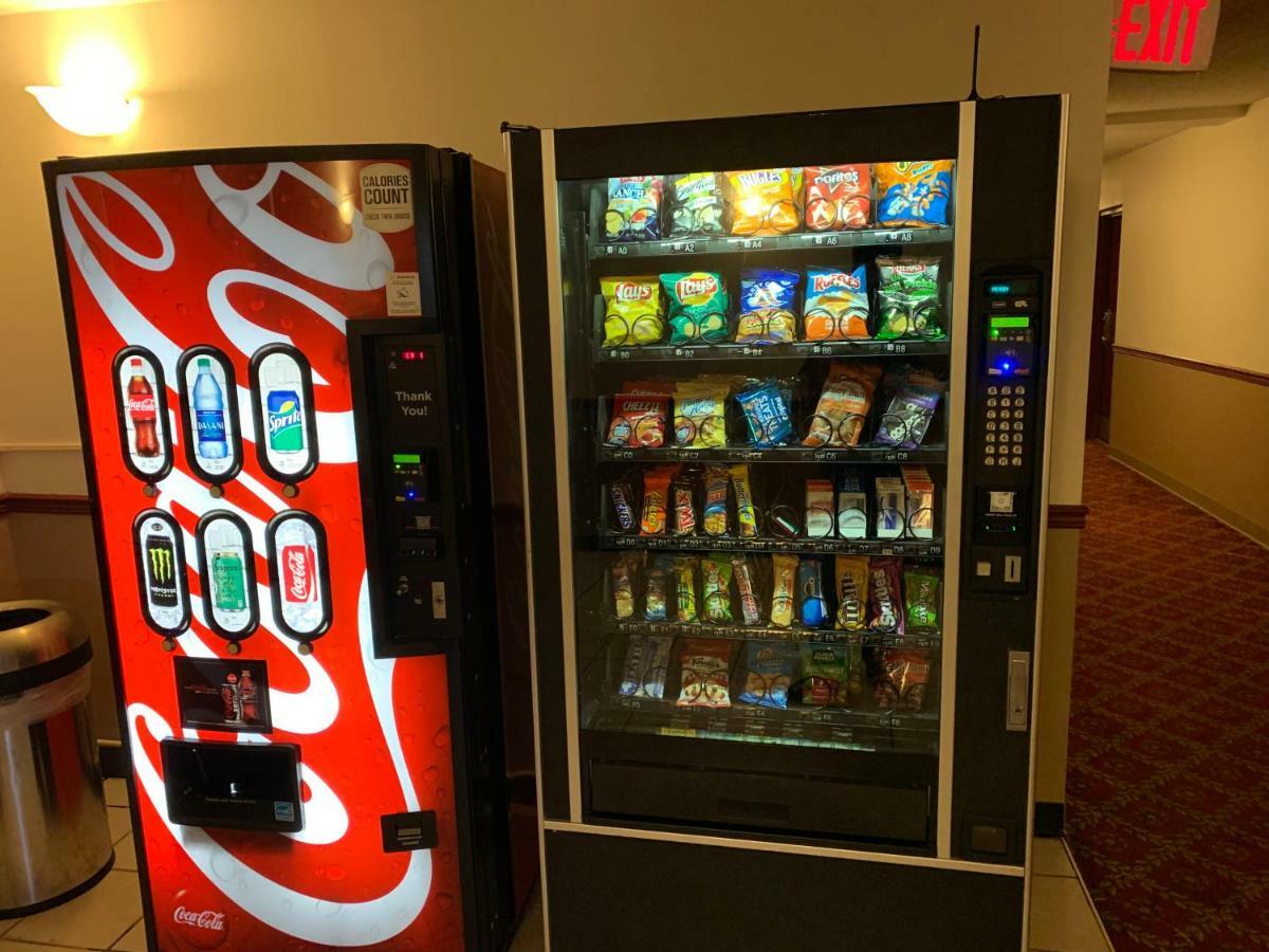 Days By Wyndham Hartsfield Jackson Atlanta Airport West Hotel College Park