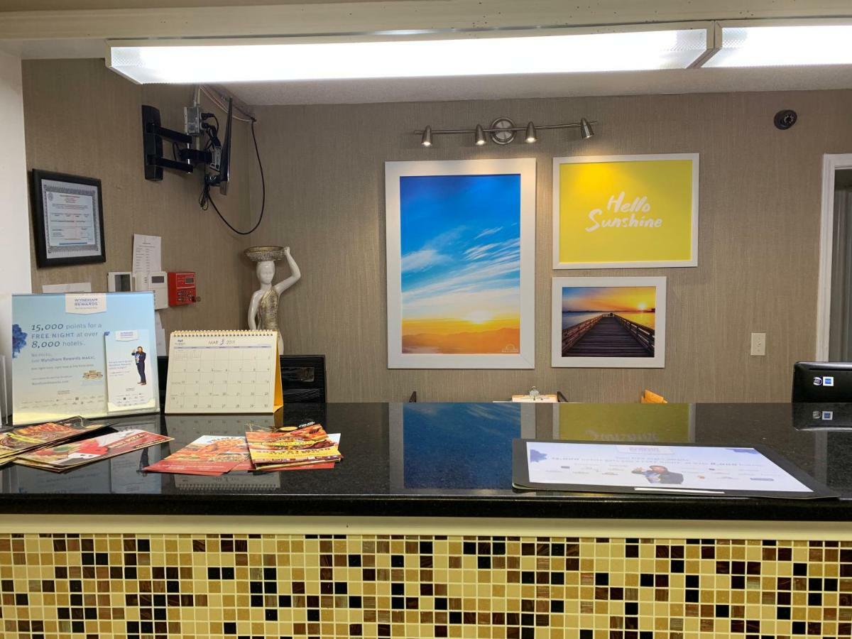 Days By Wyndham Hartsfield Jackson Atlanta Airport West Hotel 3*