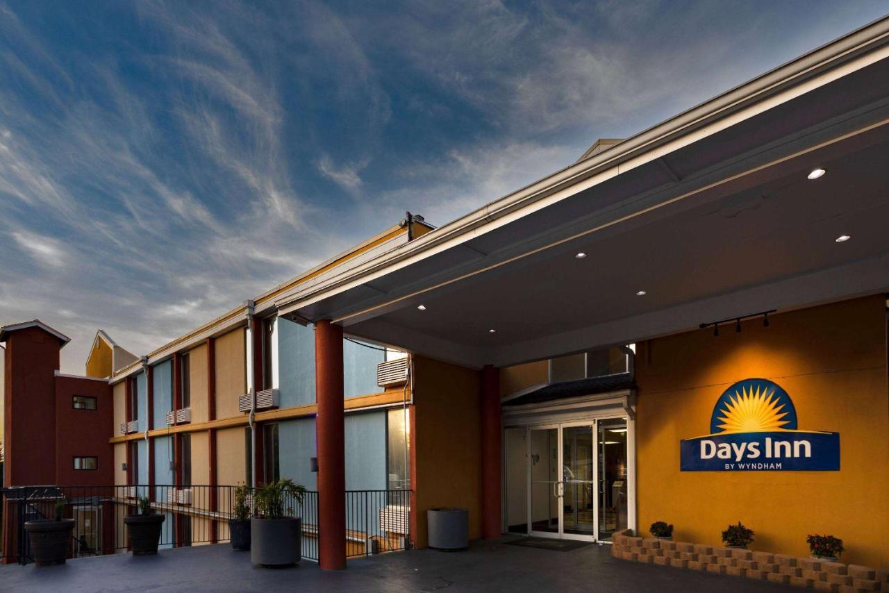 Days By Wyndham Hartsfield Jackson Atlanta Airport West Hotel College Park