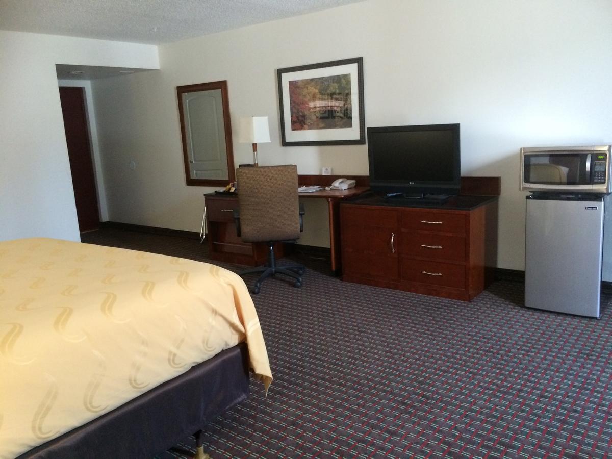 Days By Wyndham Hartsfield Jackson Atlanta Airport West
